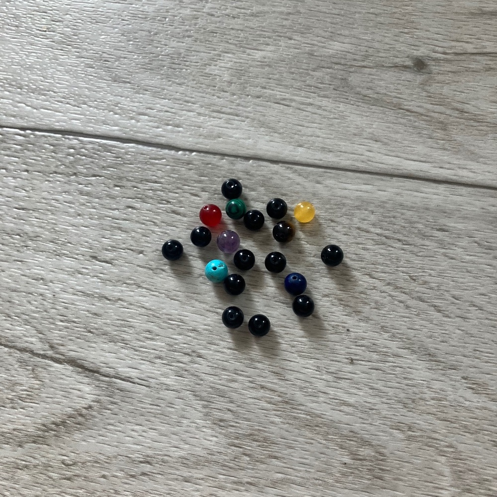 Small amount of crystal beads